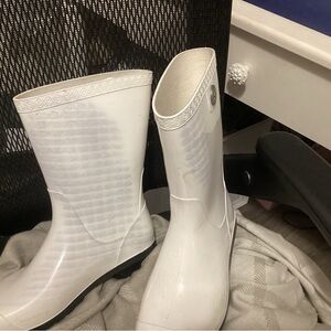 UGG White Ankle Boots